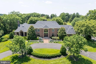 712 Kimberly Dr, Moorestown, NJ 08057