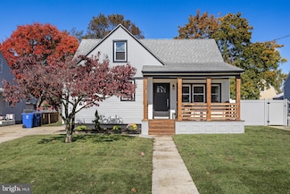 7 Ridgley St, Mount Holly, NJ 08060