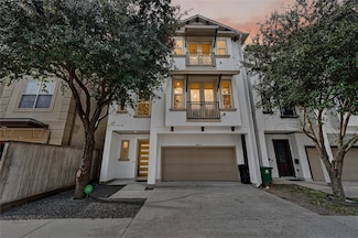 2407 Radcliffe St, Houston, TX 77007