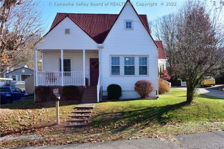 307 6th St, Ripley, WV 25271