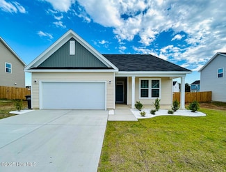107 Harvest Bluff Ln, Jacksonville, NC 28546