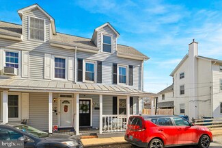 110 Church St, Elkton, MD 21921