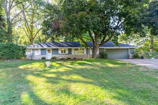 53201 Martin Ln, South Bend, IN 46635