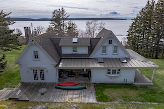 55 Ferry Rd, Swans Island, ME 04685