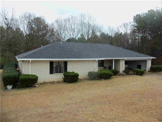 251 Childress Rd, Walnut Grove, MS 39189