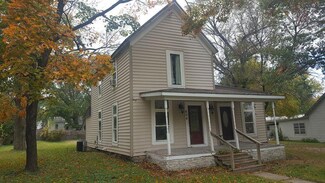 604 Maple St, Lathrop, MO 64465