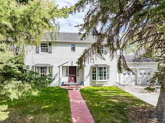 384 Skyline Dr, Pocatello, ID 83204
