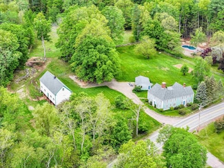 245 Danville Rd, Fremont, NH 03044