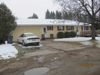 902 Dakota Ave, Hatton, ND 58240