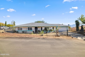 17322 Longmeadow Ave, Palmdale, CA 93591