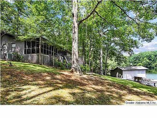 141 Brook Ln, Leeds, AL 35094
