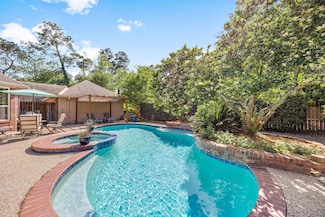 7607 Rolling Rock St, Houston, TX 77040