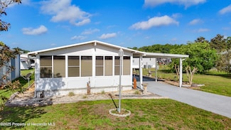 10033 Wellington Ave, Dade City, FL 33525