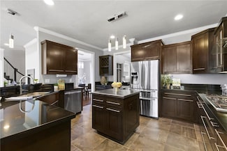 4316 Toddington Ln, College Station, TX 77845