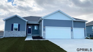 6415 Harvest Dr, Bellevue, NE 68157