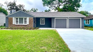 5905 Darnell St, Houston, TX 77074