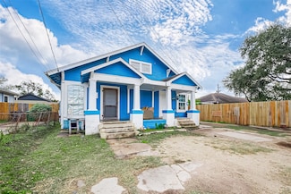112 N Estelle St, Houston, TX 77003