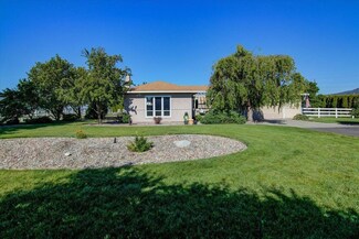 3507 N Campbell Rd, Otis Orchards, WA 99027