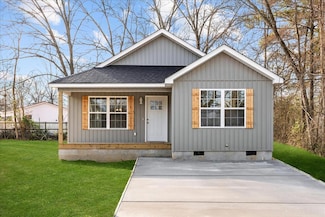 519 Abigail St, Dalton, GA 30721