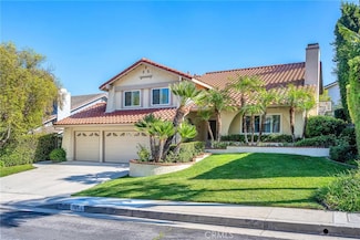 7156 Castle Peak Dr, West Hills, CA 91307