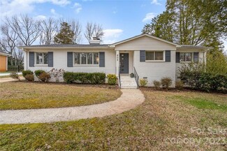609 Cooper Dr, Charlotte, NC 28210