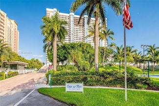 881 Ocean Dr Unit L2, Key Biscayne, FL 33149