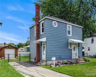 445 75th St, Niagara Falls, NY 14304