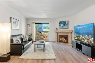 424 Oak St Unit 127, Glendale, CA 91204