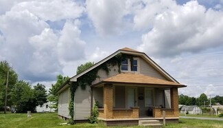 920 W Vest St, Scottsburg, IN 47170