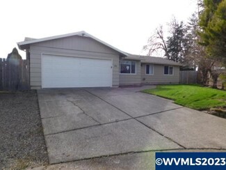 885 Red Cloud Ct SE, Salem, OR 97317