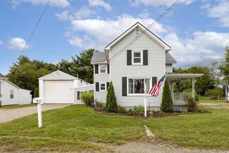 538 Grove St, Groveport, OH 43125