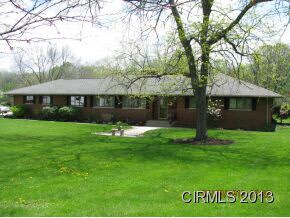621 E 5th St, North Manchester, IN 46962