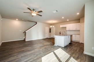700 Fallow Dr, Venus, TX 76084