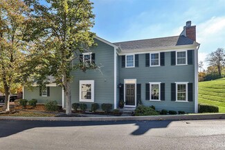 1 Old Duxbury Ct, Fairfield, OH 45014