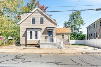 49 Veazie St, Providence, RI 02908
