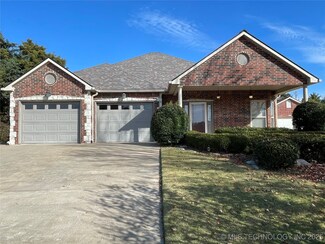 4225 Greentree Way Unit 17, Sand Springs, OK 74063