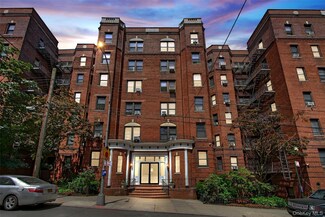 96-11 65th Rd Unit 313, Rego Park, NY 11374
