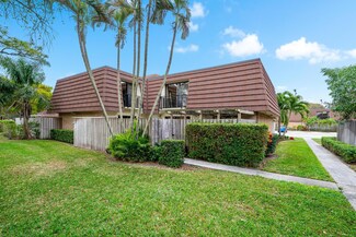 821 8th Ln, Palm Beach Gardens, FL 33418
