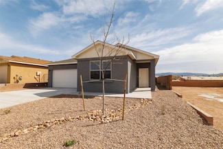 6036 Geo Park Ln, Santa Fe, NM 87507
