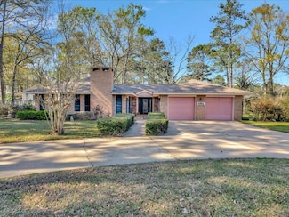 4662 Old Union Rd, Lufkin, TX 75904
