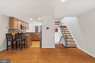 18 University Mews, Philadelphia, PA 19104