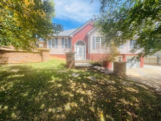 2119 Collins Ln, Soddy Daisy, TN 37379