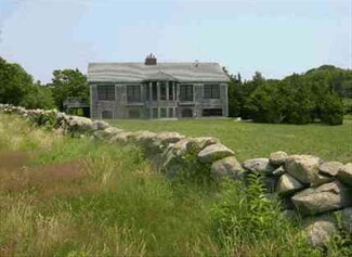 33 Abels Neck Rd, Chilmark, MA 02535