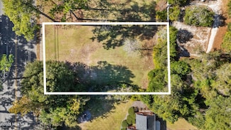 2703 Wrightsville Dr, Wilmington, NC 28403