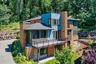 10028 NE 162nd St, Bothell, WA 98011