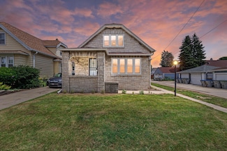 2612 S 20th St, Milwaukee, WI 53215