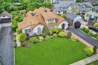 2600 Garden St, Baldwin, NY 11510