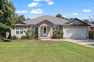 485 Kelly St, Destin, FL 32541