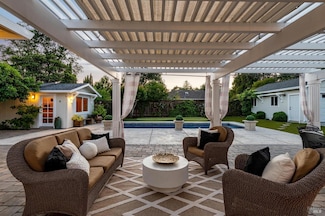 249 Los Palos St, Sonoma, CA 95476
