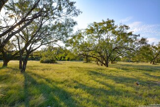 9010 Deer Crossing Dr, Fort McKavett, TX 76841